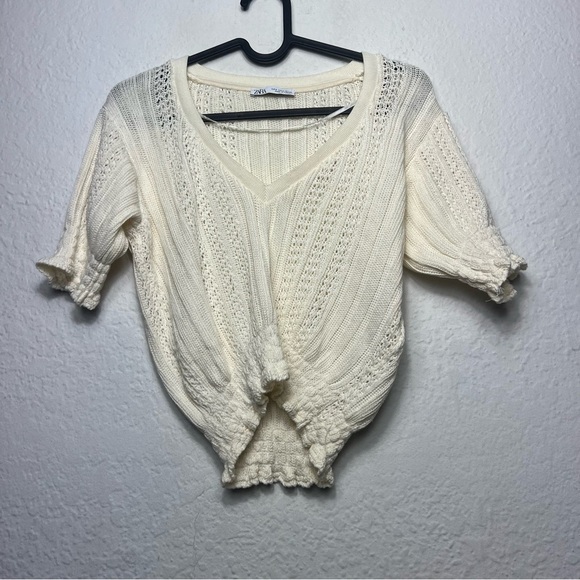 Zara Cream V Neck Crochet Knit Sweater Top - Picture 1 of 7